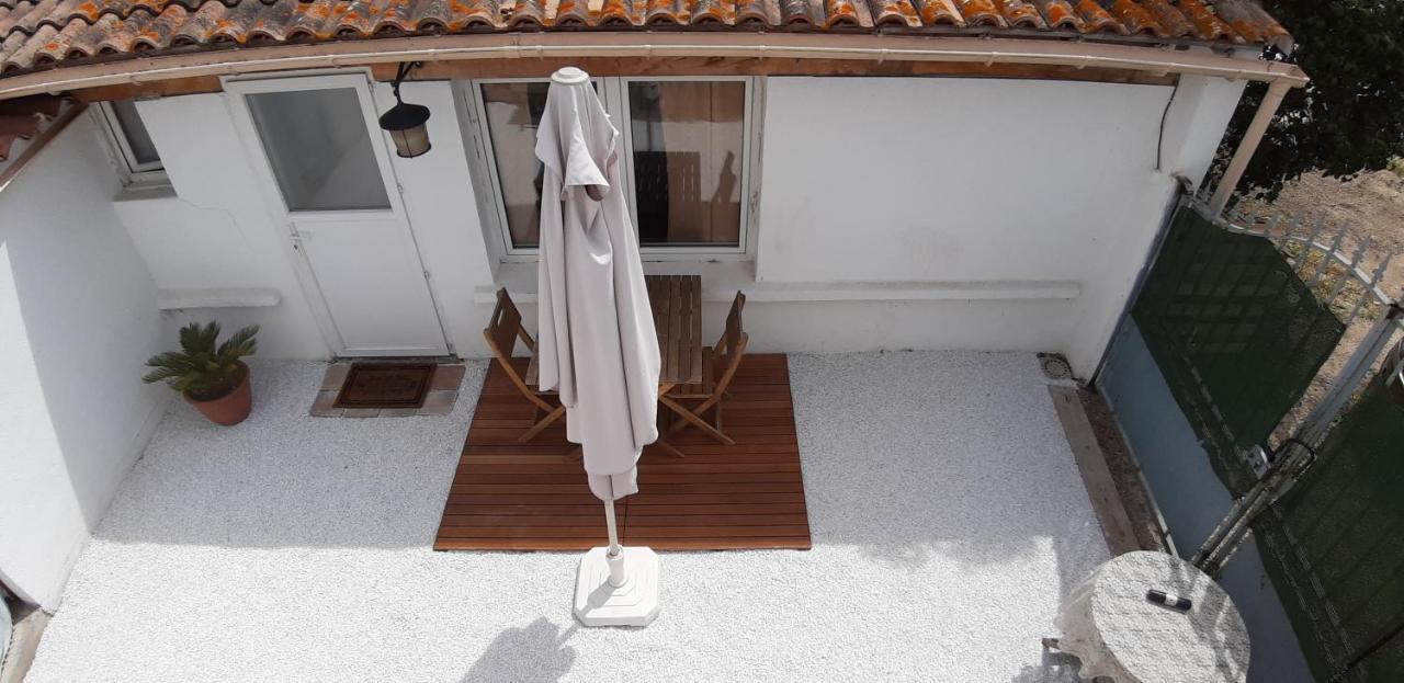 Petit Studio Independant Dans Jardin Avec Parking Et Portail Electrique マルセイユ エクステリア 写真